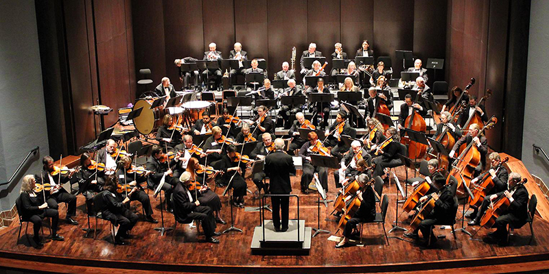 Roswell Symphony Orchestra under the baton of Maestro John Farrer.